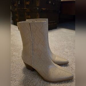 Matisse Annabelle Leather Snake Print Natural Boots Size 6.5